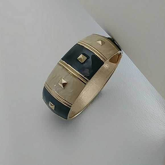 Gold Tone Enamel Bracelet - Picture 2 of 5